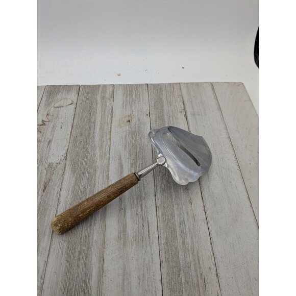 Rostfritt Stal Eskilstuna #1 Stainless Steel Cheese Planer Wood Handle Sweden - Picture 4 of 8